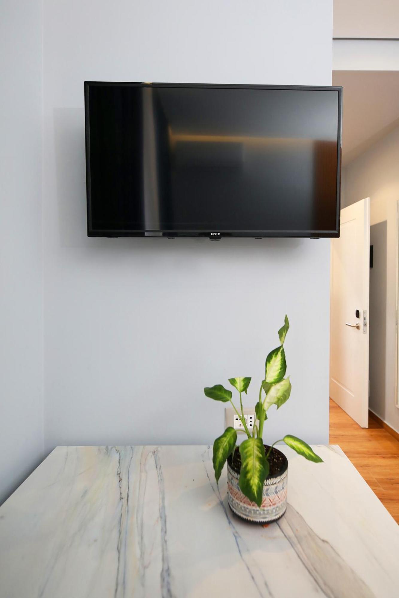 Ulcas Guest Huse Bed & Breakfast Vlore Room photo