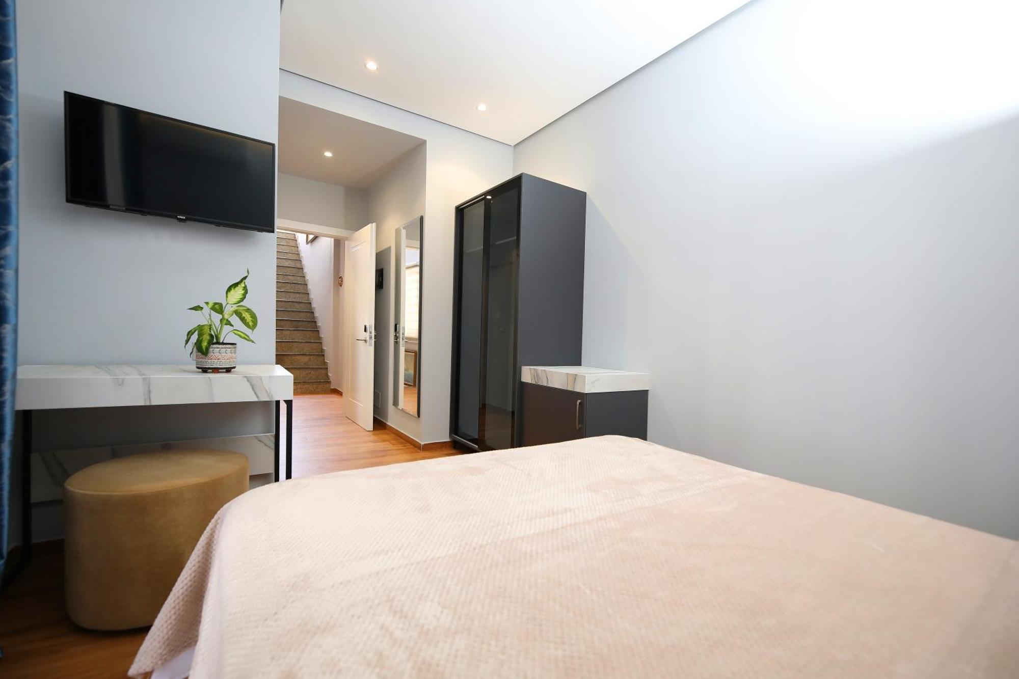 Ulcas Guest Huse Bed & Breakfast Vlore Room photo